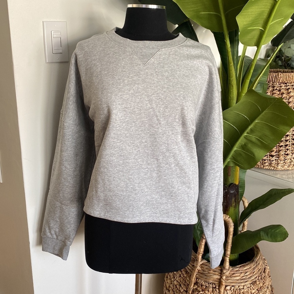Banana Republic Oversize Crop Sweatshirt - Picture 3 of 11
